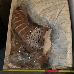 Ivania Leather Heals