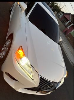 2016 Lexus is200t (turbo)