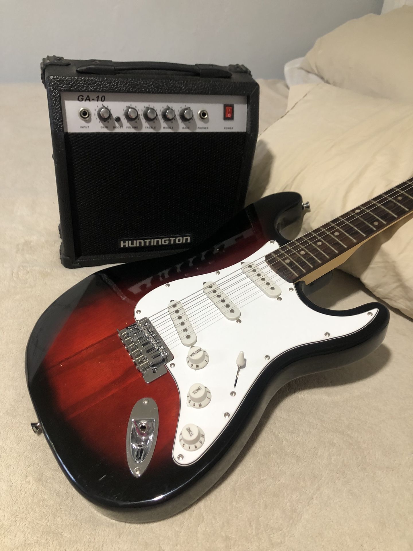 Huntington Electric Guitar Amplifier Combo
