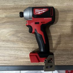 Milwaukee M18 18-Volt Lithium-Ion Brushless Cordless 1/4 in. Cordless Impact Driver (Tool Only)