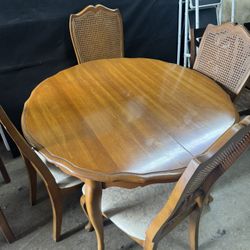 Dining Room Table  W/ 4 Chairs 