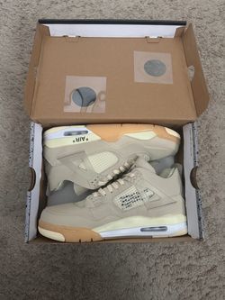 Retro Jordan 4 Off White size 13