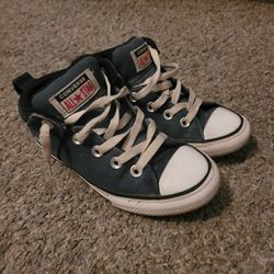 Youth Lace Up Converse Size 1