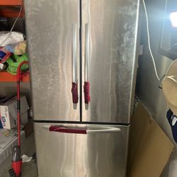 hermosa refrigeradora  gratis 