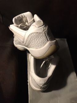 Nike Air Jordan Retro 11’s -5 Youth