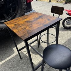 Table & 2 Stools