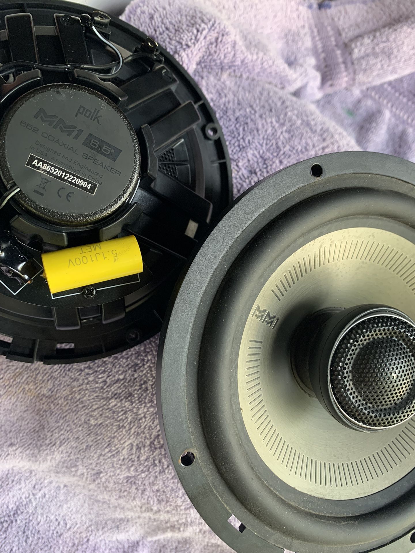 Polk Audio MM1 Speakers