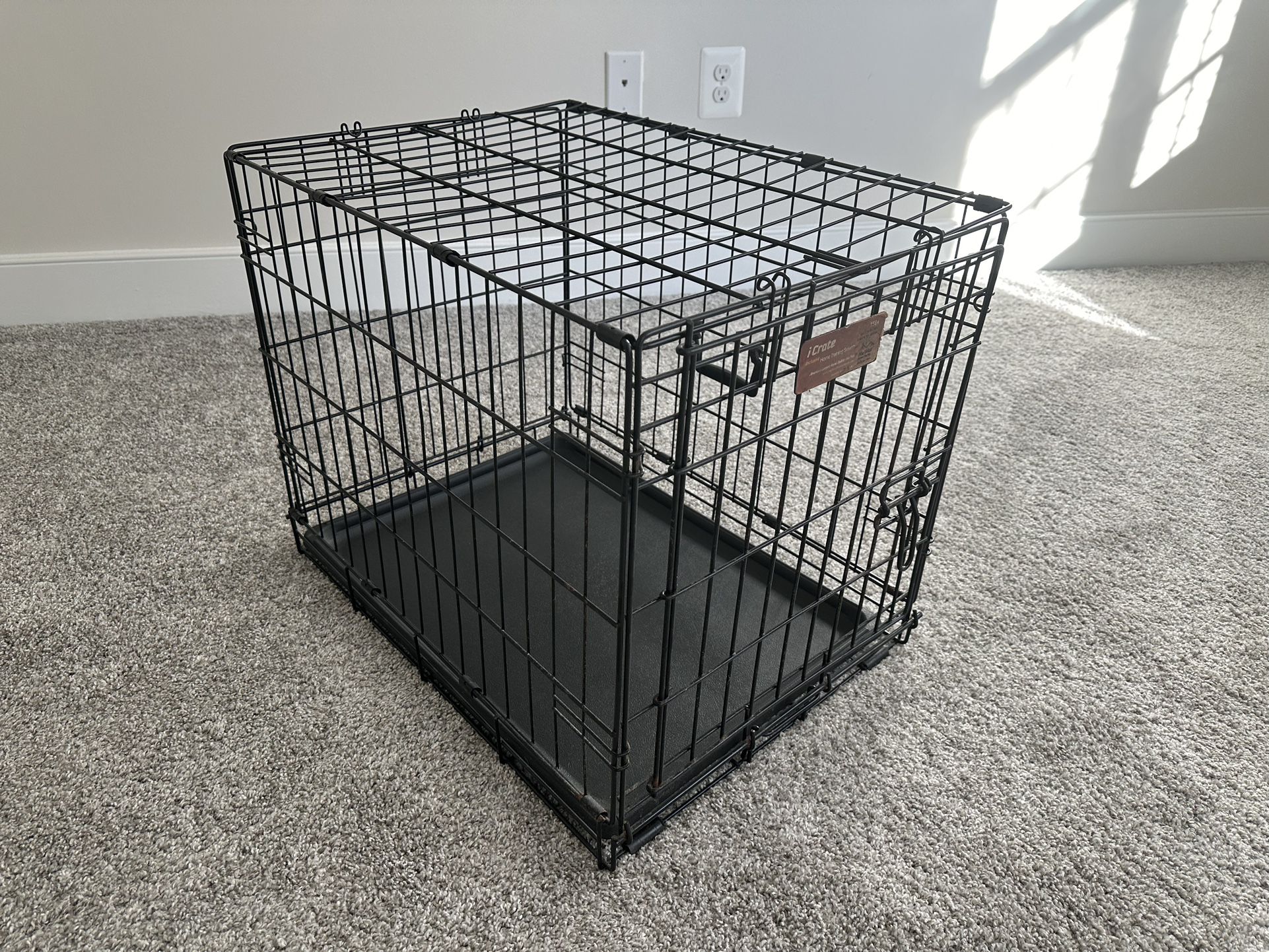 MidWest Homes  Single Door iCrate Dog Crate, Includes Leak-Proof Pan (24.8 L x 17.9 W x 19.5 H)