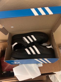 Adidas superstars 7 women 5 youth