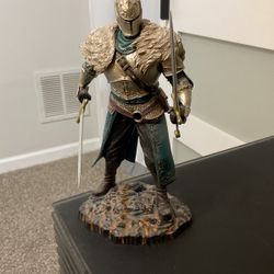 Dark Souls 2 Collectors Statue
