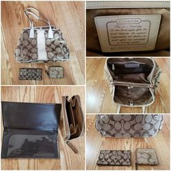 Coach Purse Wallet And Billfold 