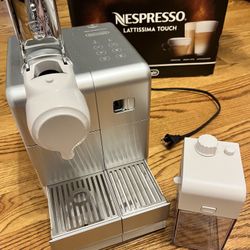 Nespresso Lattissima 