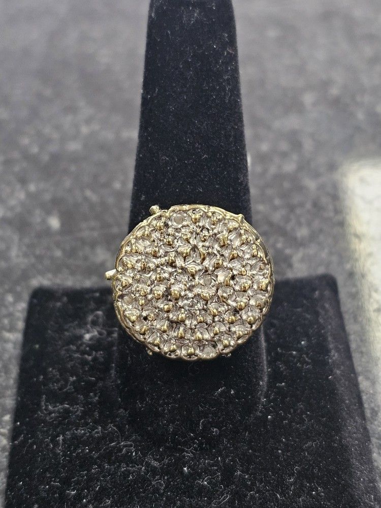 10kt YG Cluster Ring. (C-5) SIZE 9. ASK FOR RYAN. #4(contact info removed)2-02