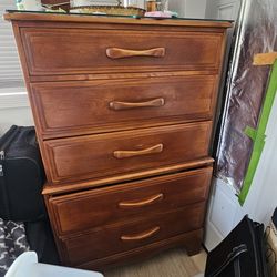 Antique/Vintage Cushman Colonial Creations