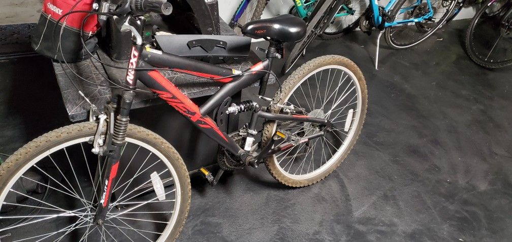 Men's Mountain Bike