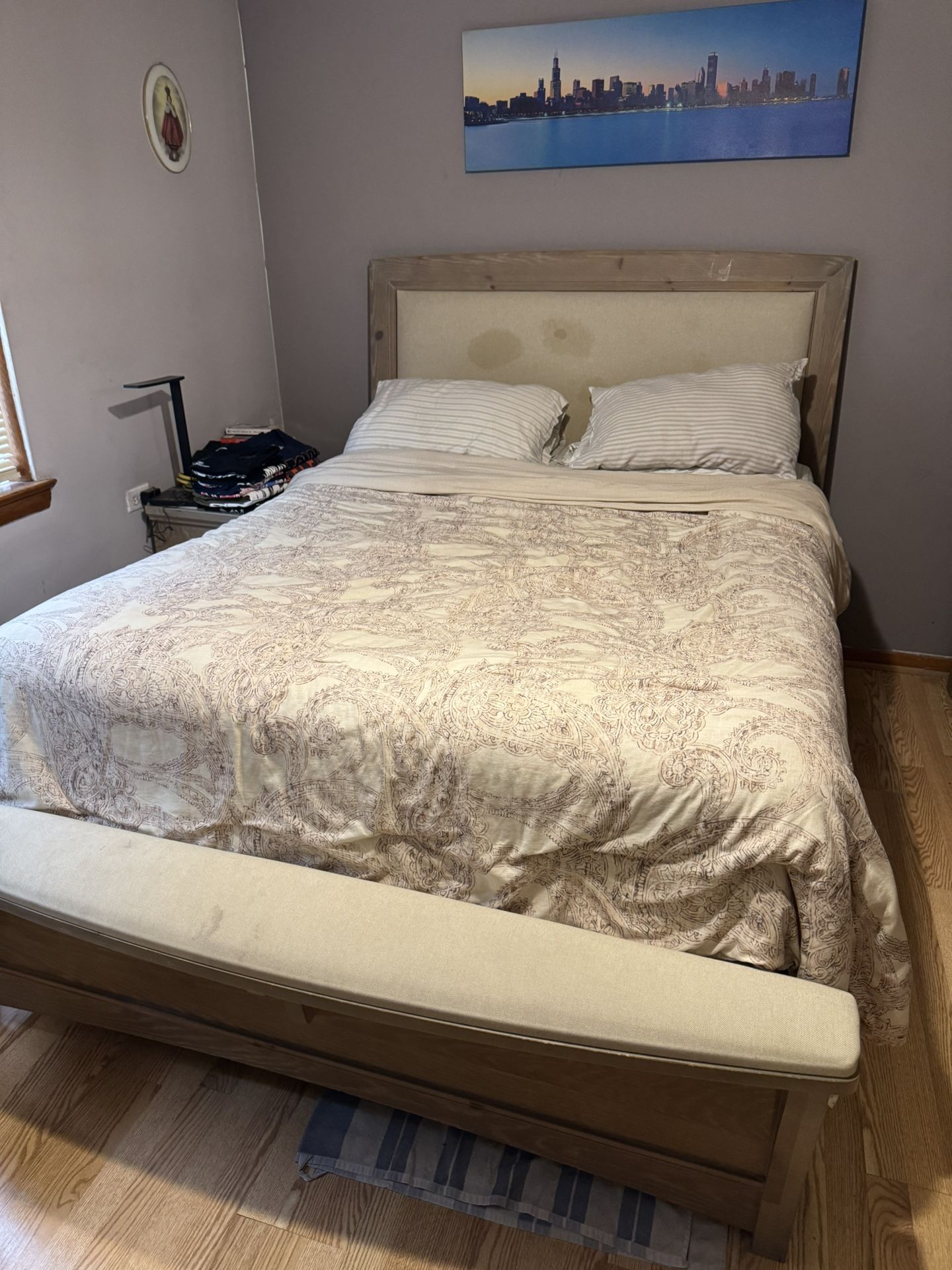 Queen Size Bedroom Set