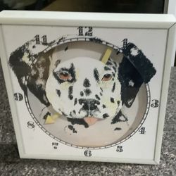 Art Dog Clock Tongue Moves