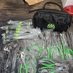 MAC TOOLS 24 Pc Hand Tools Set 