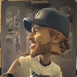 Clayton Kershaw Colletable Bobblehead 