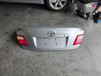 09 camry trunk