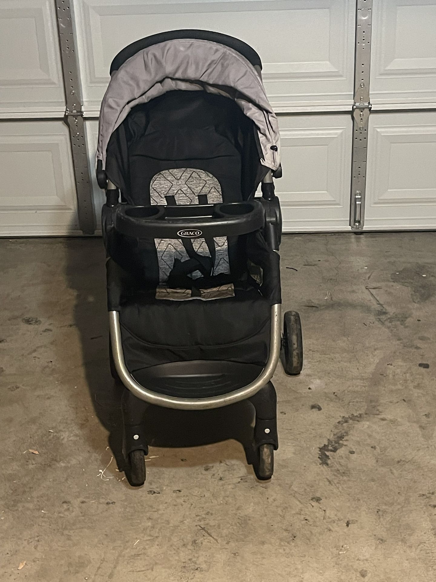 Graco Baby Stroller – Clean & Ready to Use!