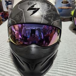 Scorpion Exo Motorcycle Helmet 