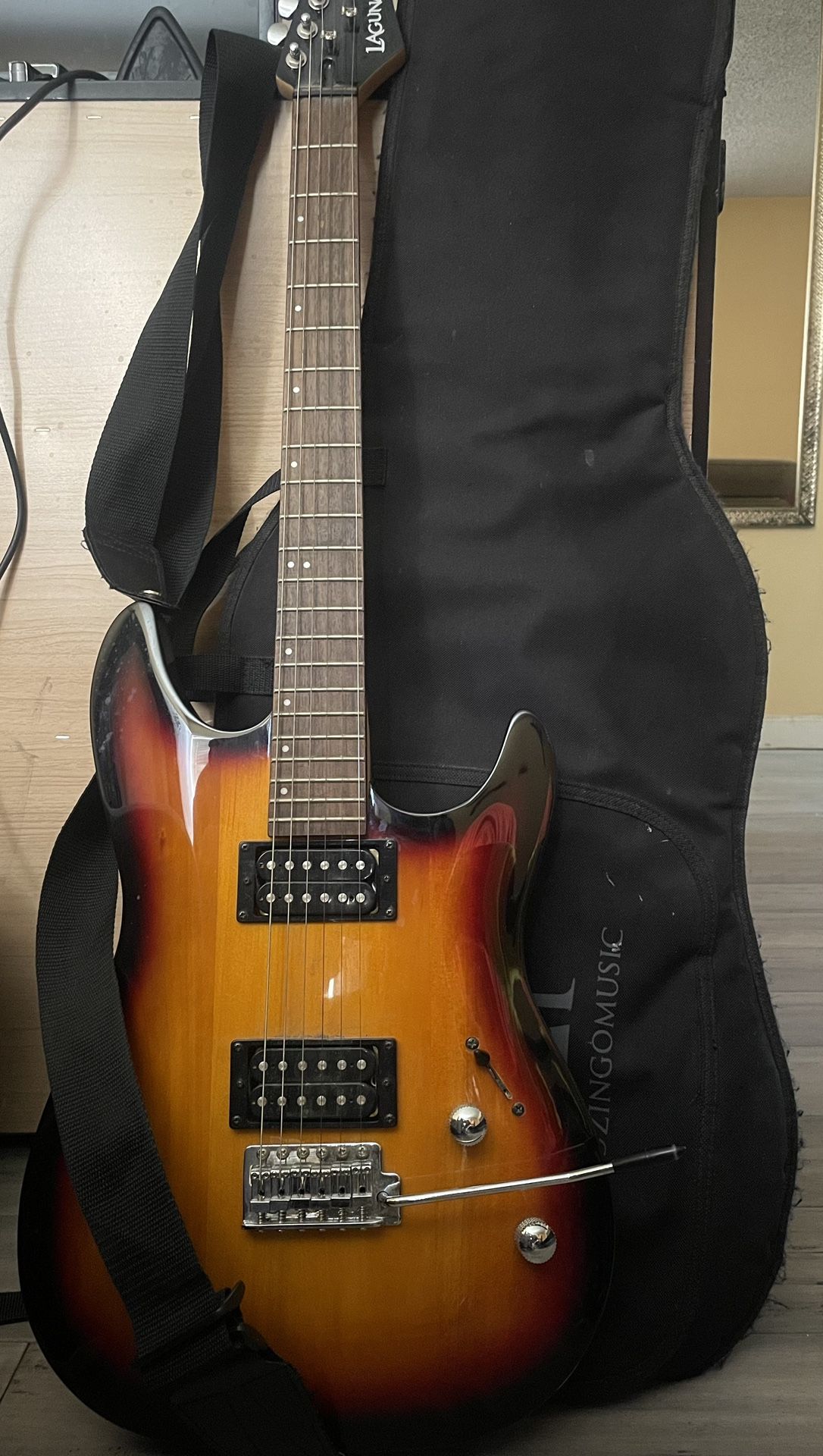 LAGUNA ELECTRIC GUITAR