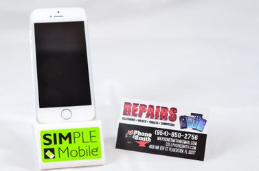 IPhone 5s Unlocked 16Gb Overseas or USA Store Front