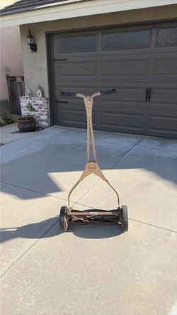 Vintage Sears push Lawnmower