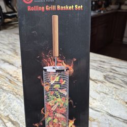Ivtivfu Inventive, Fusion Rolling Grill Basket Set