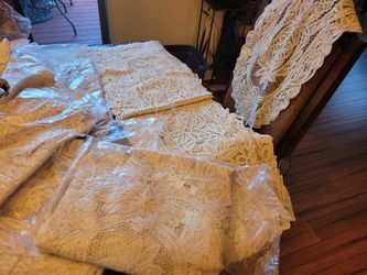 Runners Color Beige $5 each