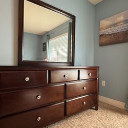 Drawer with Mirror