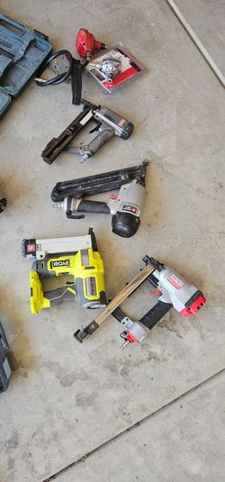 Engrapadoras/Staplers
