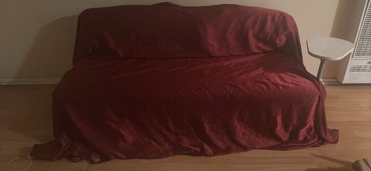 FREE COUCH MUST GO IN AM - MOVING