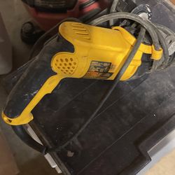 Dewalt