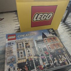 Lego 10255 Assembly Square