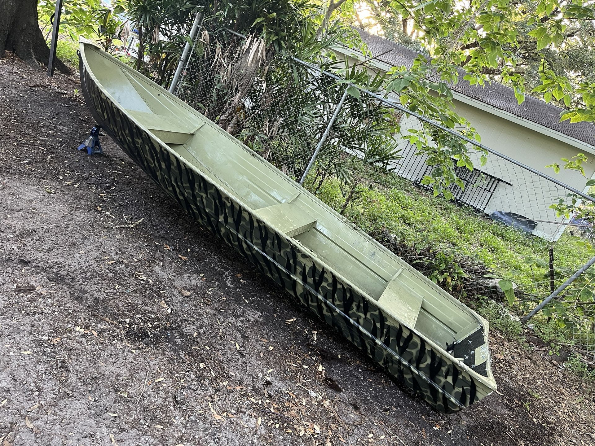 13ft Jon Boat With Title