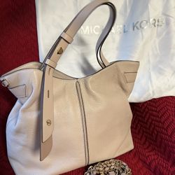 Michael Kors Handbag