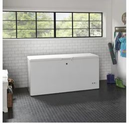 GE 15.7 Cu Ft Garage Ready Chest Freezer – Lock & Key – LED Light