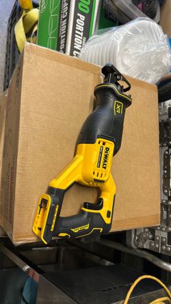 DEWALT DCS382 20V Brushless Cordless Reciprocating Saw TOOL ONLY