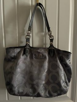 Coach Mia Signature / Op Art Tote