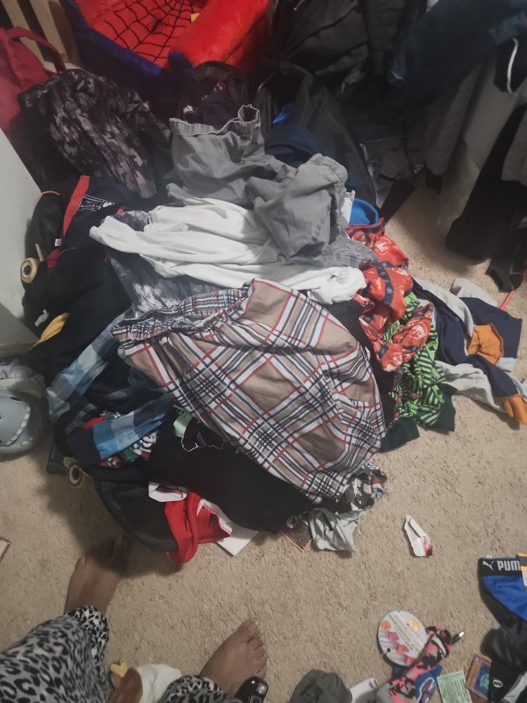 Boy Clothes Pending