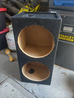 Sealed box for 2 12s