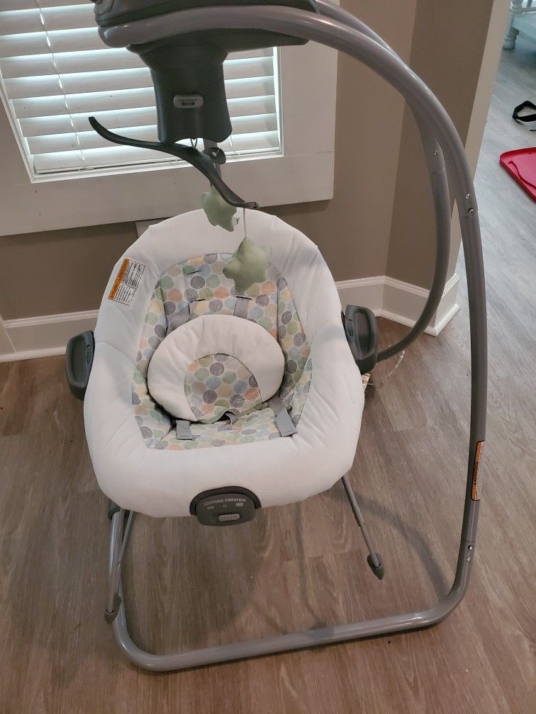 Swing Bouncer Set Combo Reg Price 160