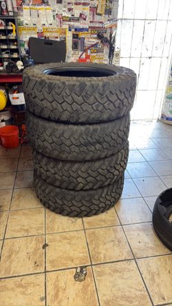 35/1150/20 nitto trailer grapplers mt USED
