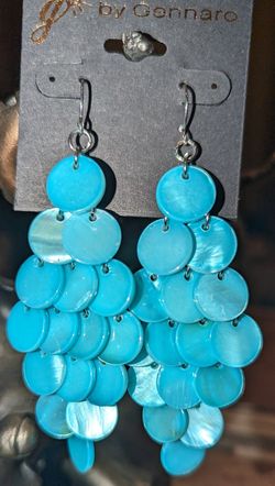 Dangle earrings