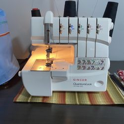 Sewing Machine Singer Quantum Lock