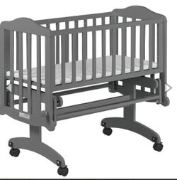 Wooden Mini Crib/rocker