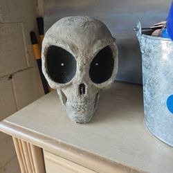 Fun Alien Cement Garden Head