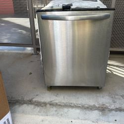 Fridgedare Dishwasher 